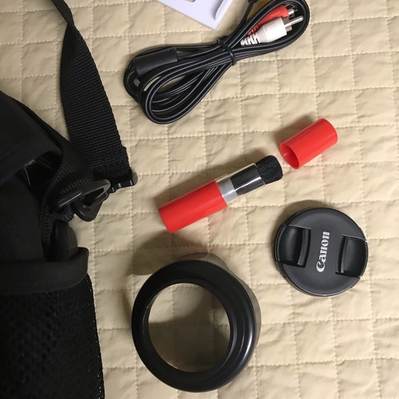 New Vanguard Camera bag + accessories - Picture 6 of 11